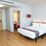 حجز فنادق وطيران