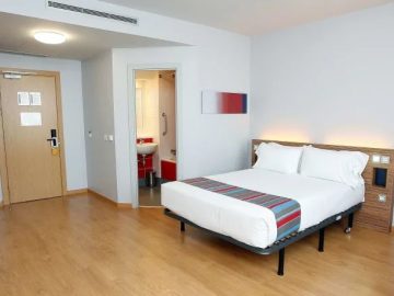 حجز فنادق وطيران