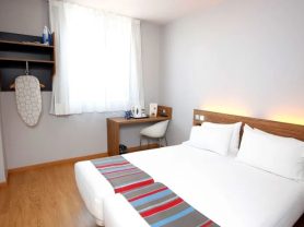 حجز فنادق وطيران