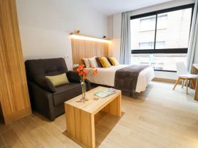 حجز فنادق وطيران