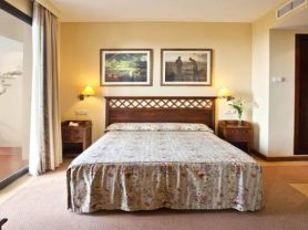 حجز فنادق وطيران