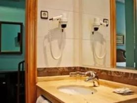 حجز فنادق وطيران