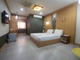 حجز فنادق وطيران