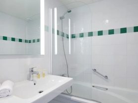 حجز فنادق وطيران