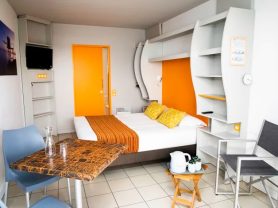 حجز فنادق وطيران