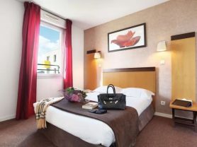 حجز فنادق وطيران