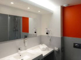 حجز فنادق وطيران