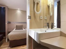 حجز فنادق وطيران