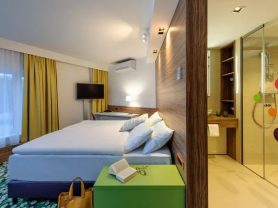 حجز فنادق وطيران