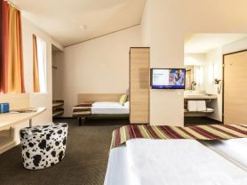 حجز فنادق وطيران