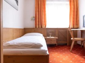 حجز فنادق وطيران