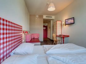 حجز فنادق وطيران