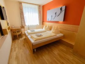 حجز فنادق وطيران