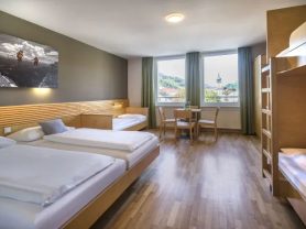 حجز فنادق وطيران