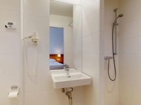 حجز فنادق وطيران