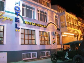 حجز فنادق وطيران