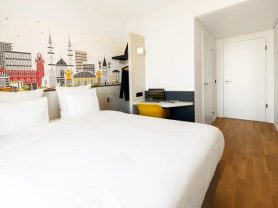 حجز فنادق وطيران