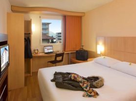 حجز فنادق وطيران