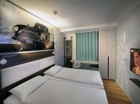 حجز فنادق وطيران