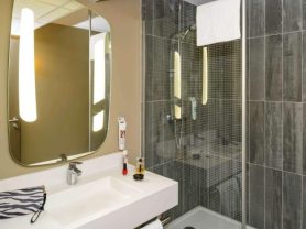 حجز فنادق وطيران