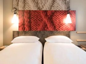 حجز فنادق وطيران