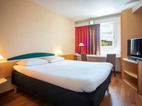 حجز فنادق وطيران