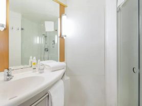 حجز فنادق وطيران