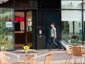 حجز فنادق وطيران