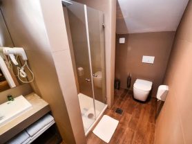 حجز فنادق وطيران