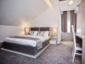 حجز فنادق وطيران