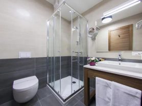 حجز فنادق وطيران