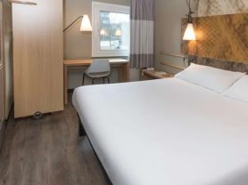 حجز فنادق وطيران