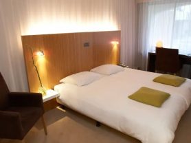 حجز فنادق وطيران