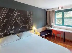 حجز فنادق وطيران