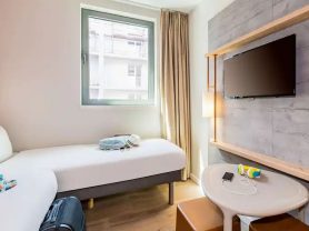 حجز فنادق وطيران