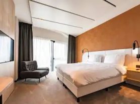 حجز فنادق وطيران