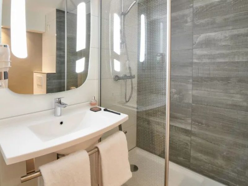 حجز فنادق وطيران