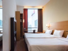 حجز فنادق وطيران