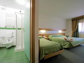 حجز فنادق وطيران