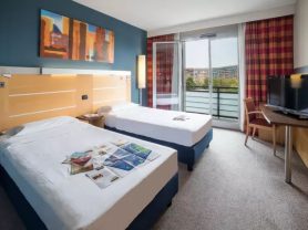 حجز فنادق وطيران