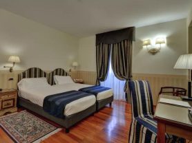 حجز فنادق وطيران