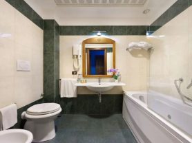 حجز فنادق وطيران