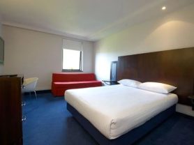 حجز فنادق وطيران