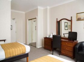 حجز فنادق وطيران