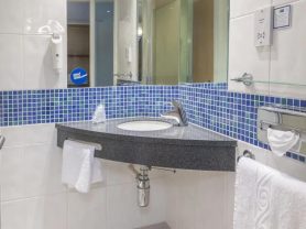 حجز فنادق وطيران