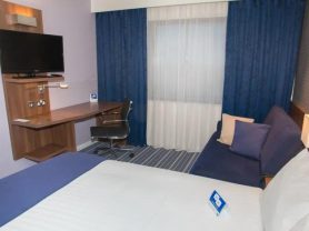 حجز فنادق وطيران