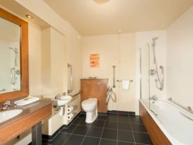 حجز فنادق وطيران