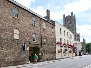 حجز فنادق وطيران