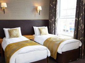 حجز فنادق وطيران