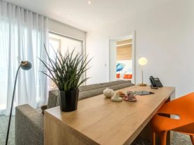 حجز فنادق وطيران